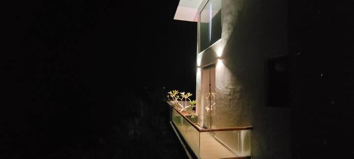 Balcony image 1