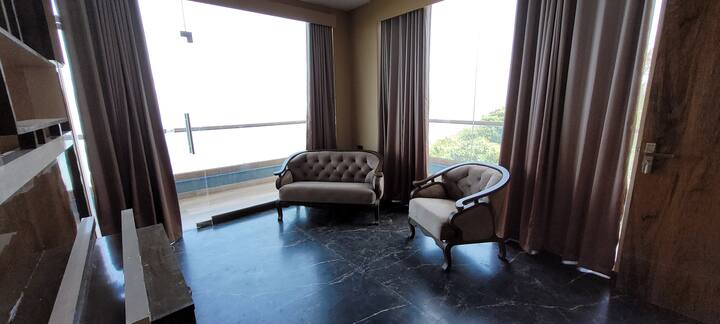 Living room image 4
