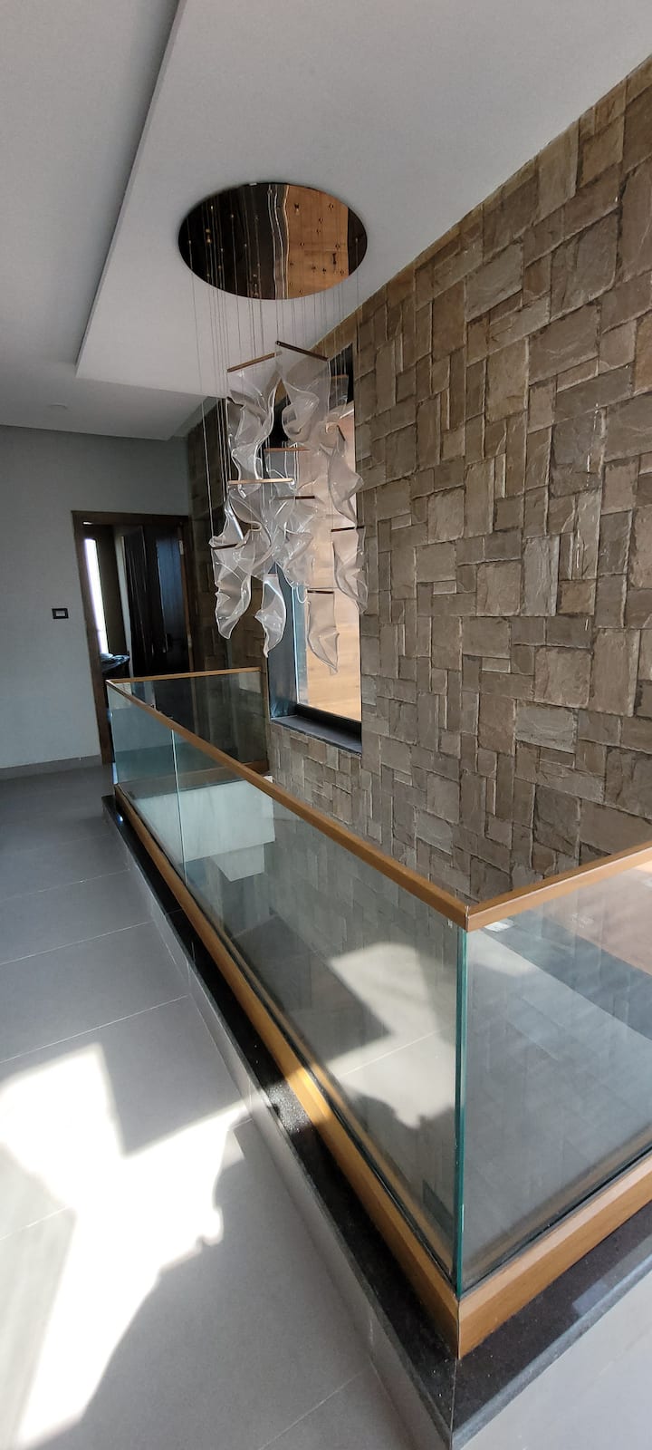 Dining area image 1