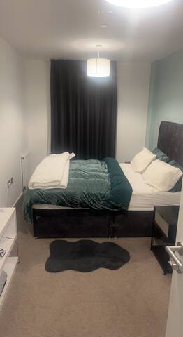 Middlewoods lock Salford gallery image 4