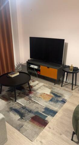 Middlewoods lock Salford gallery image 2