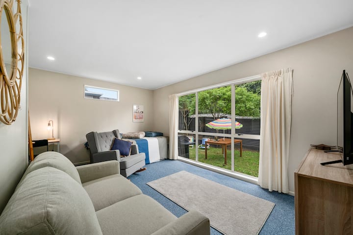 Waikanae Rest-beach Holiday Home - Paraparaumu