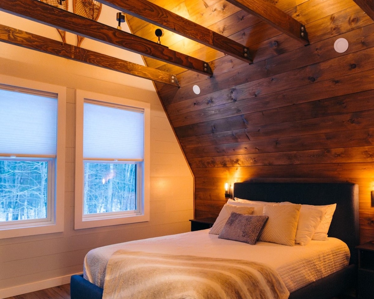 Upstairs Master Bedroom