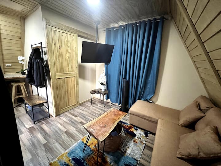 A-frame Cabin W/ Hot Tub, A/c, Wifi - Jarabacoa