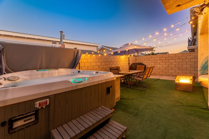 Modern San Pedro Home Sleeps12/Jacuzzi/BBQ/Parking