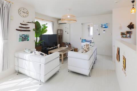 1 min.    walk to the sea  / Mare Miura Kaigan