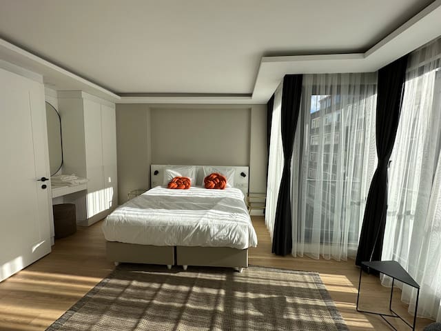 Bolahenksuites managed Airbnb listing 3