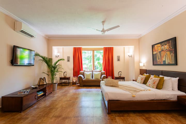 Bedroom 3 image 2