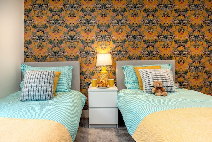 Chumba kizuri cha kulala cha Twin na bafu la ndani