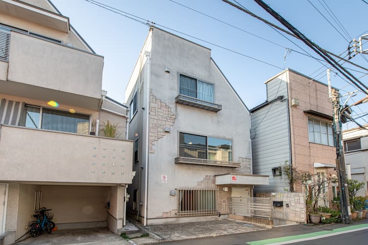 3LDK/7minutes walk from the station/Wi-Fi/Max 12 gallery image 2