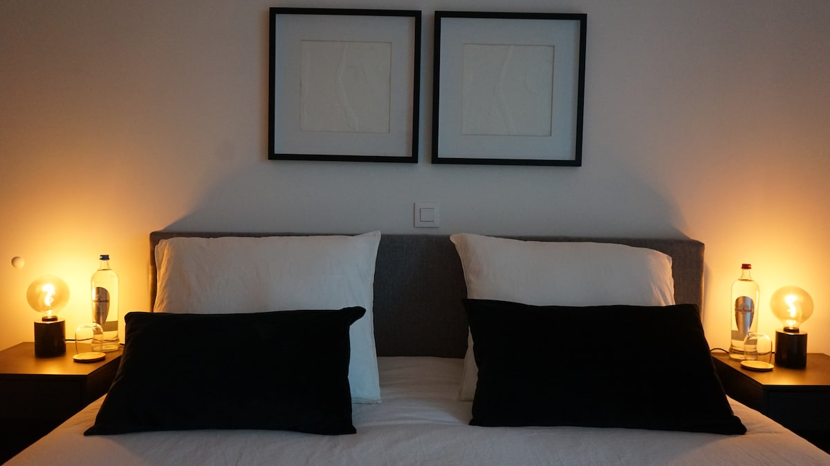 Hlavná spálňa s manželskou posteľou