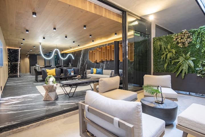 Luxury Safe Condo in Polanco with A/C