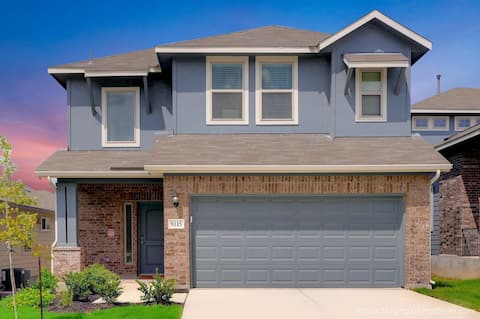 5 Bedroom Converse Texas Home