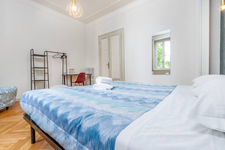 FEEL – Porta Nuova Rooms gallery image 3