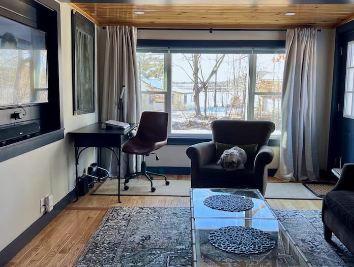 Heron Cove Cottage: A Sweetwater Stay - Keene, NH