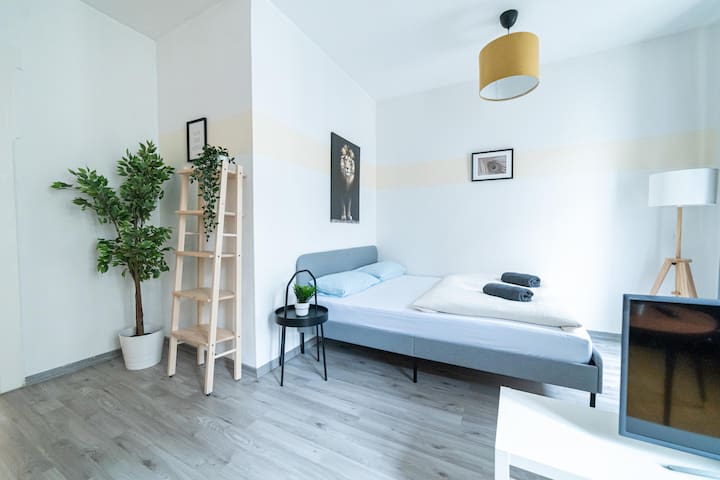 Full House Real Estate managed Airbnb listing 1