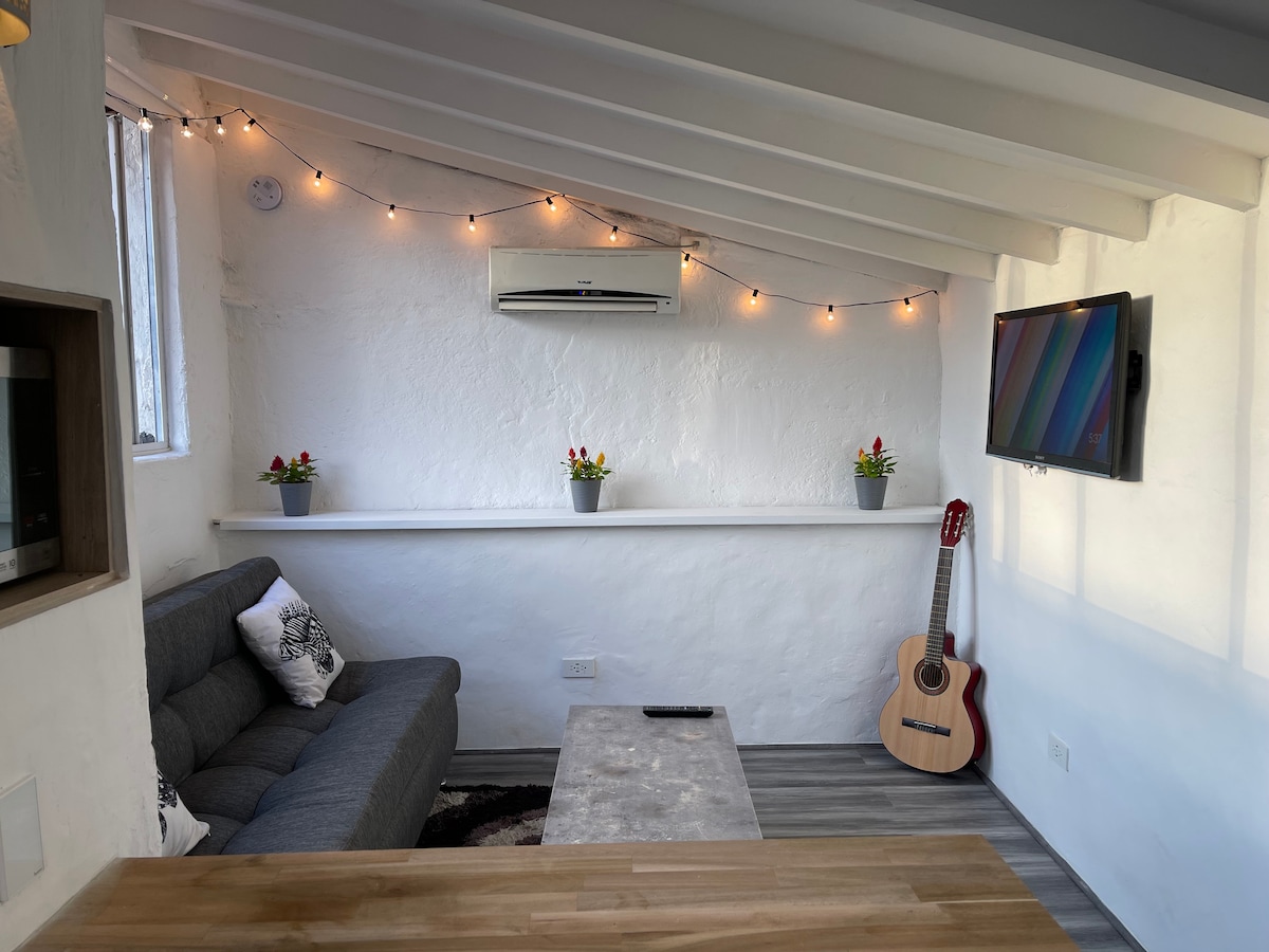 Apartment 4 photo 2