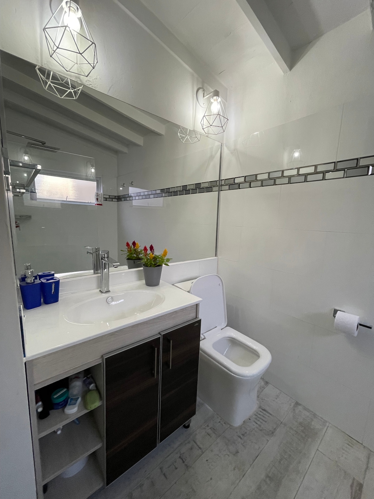 Apartment 4 photo 5