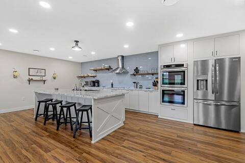 Luxury Brazos River Retreat on 40 acres