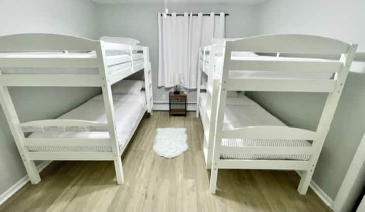 Cuarto dormitorio | Literas dobles, perfectas para pijamadas y estancias compartidas