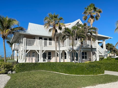 Lux House West End, Old Bahama