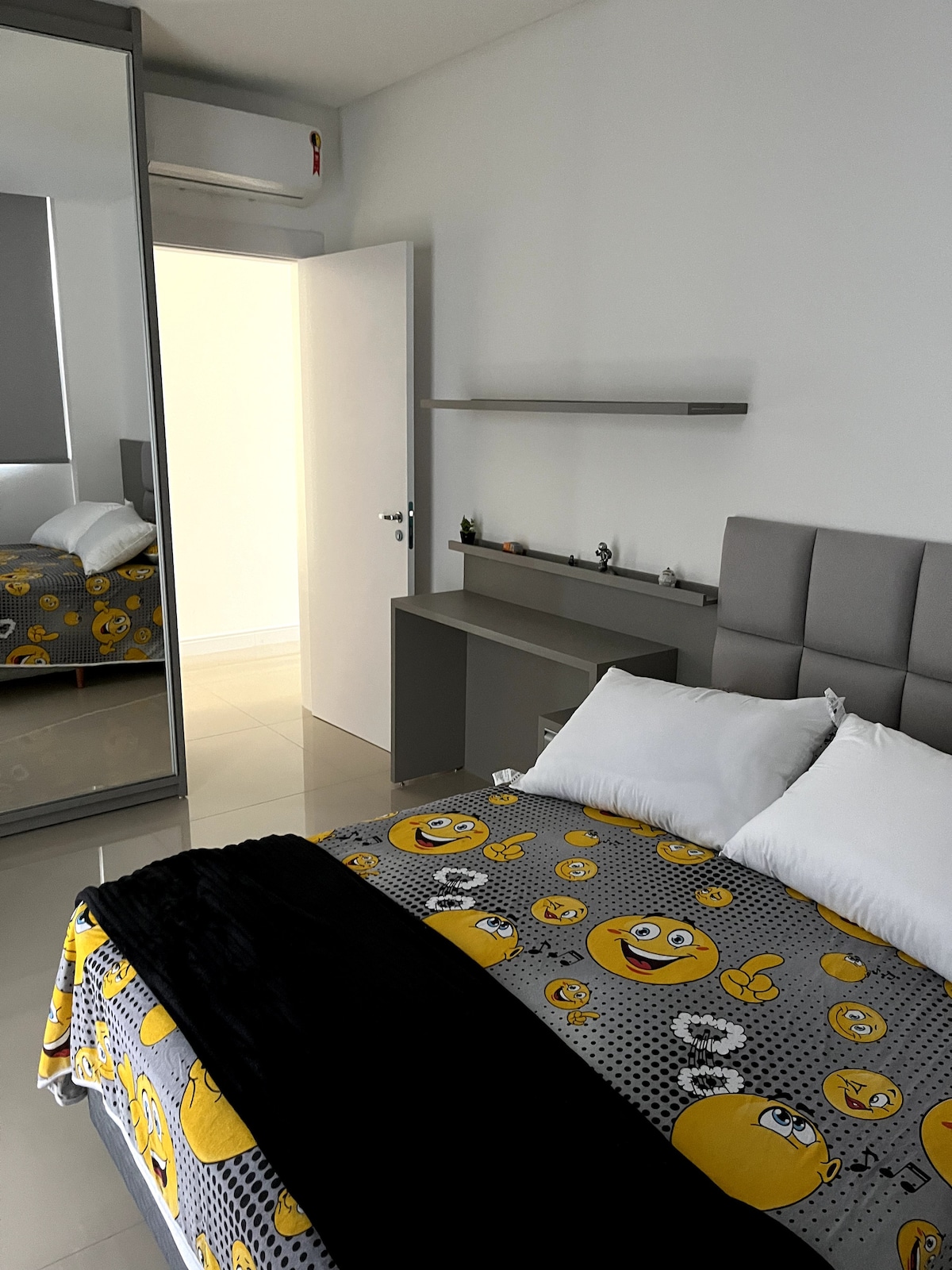 غرفة النوم 1