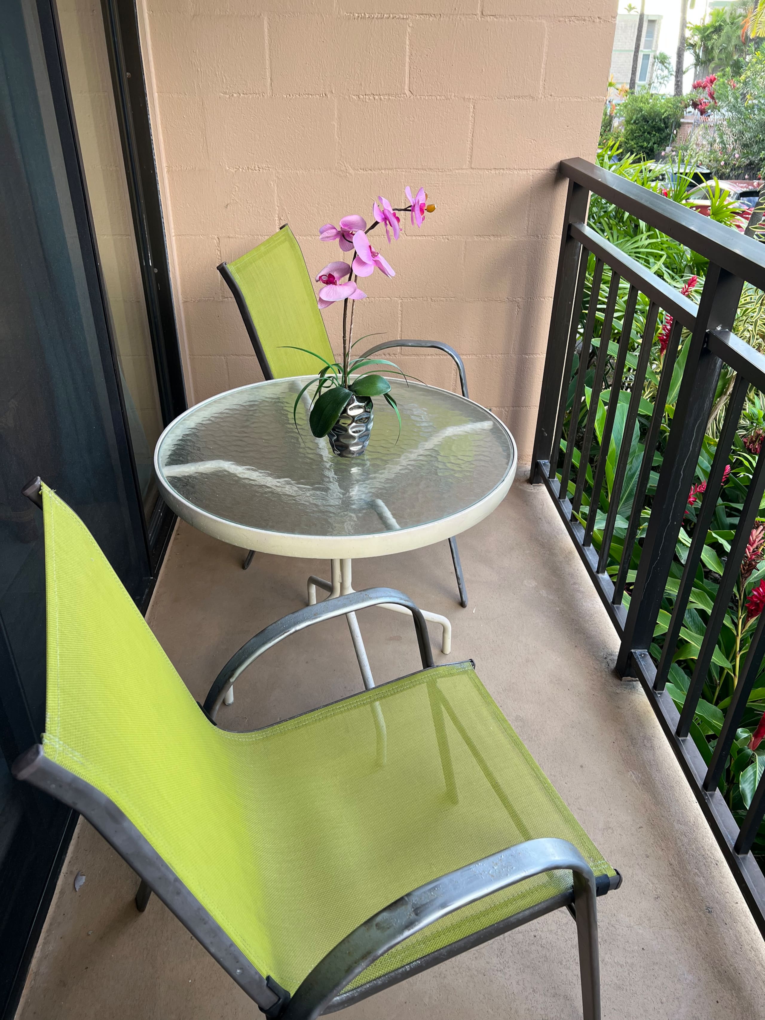Condo in Kailua-Kona · ★4.73 · 1 bedroom · 2 beds · 1 private bath - Image 19