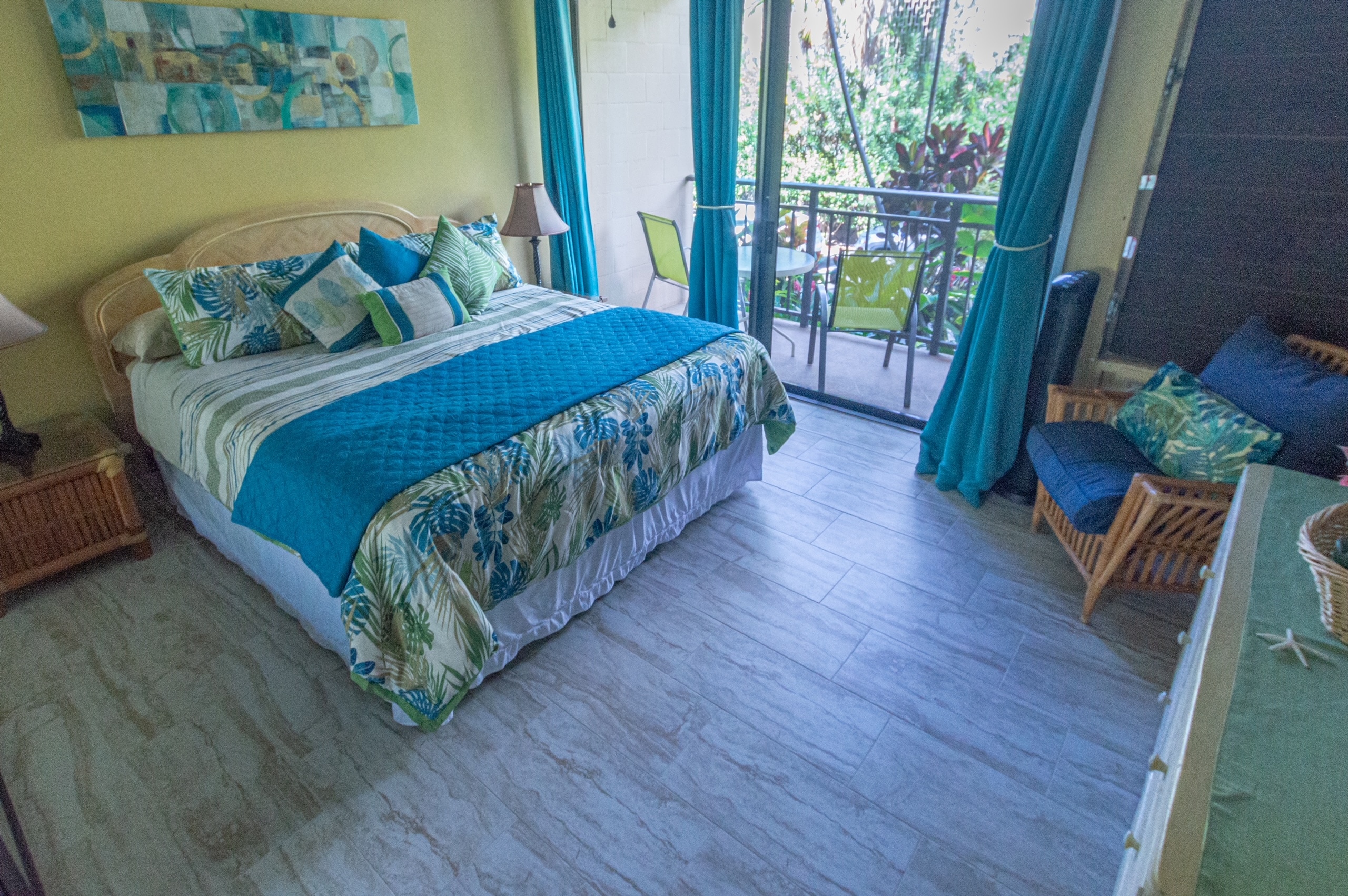Condo in Kailua-Kona · ★4.73 · 1 bedroom · 2 beds · 1 private bath - Image 1