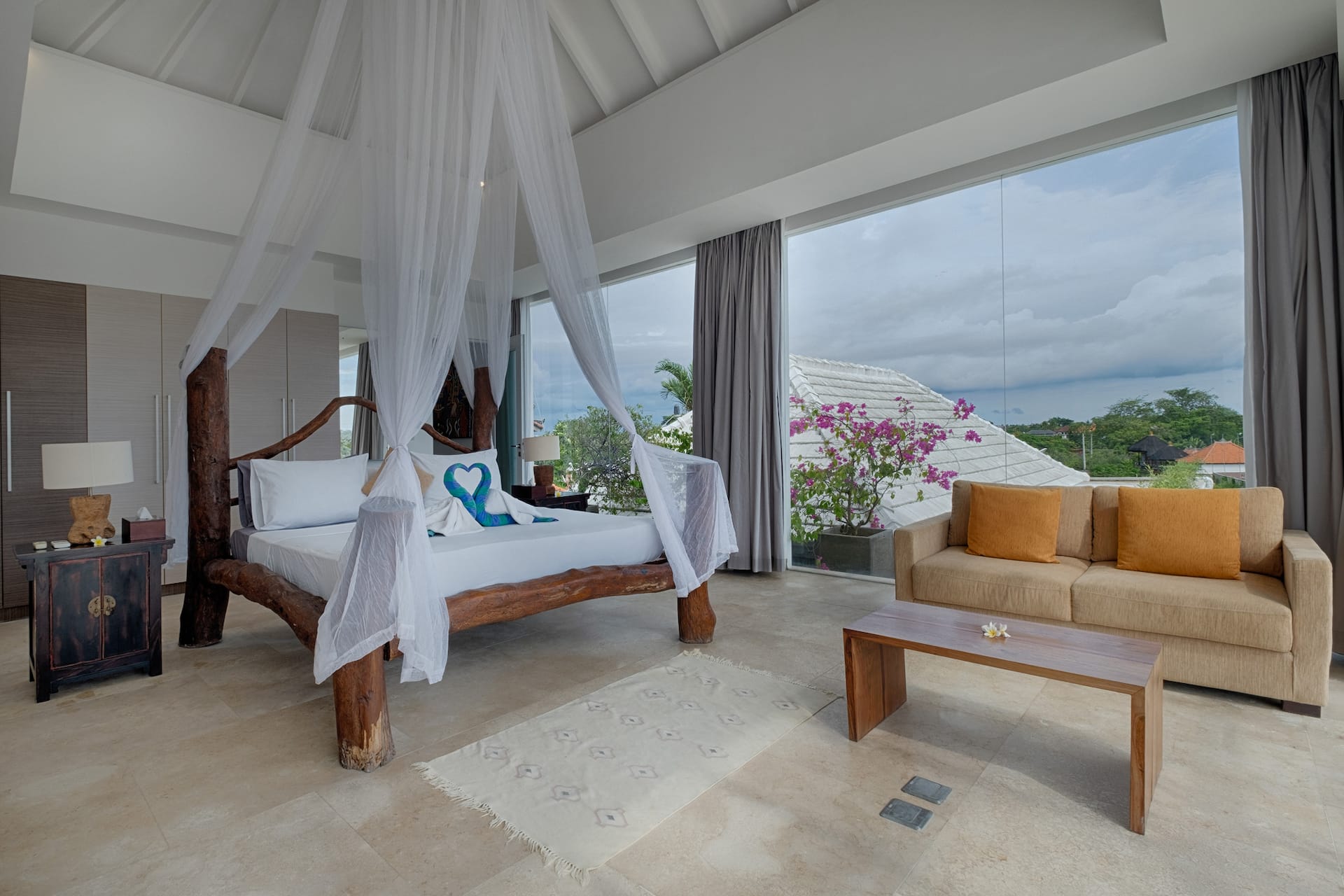 Luminous White Sanctuary 3 Bedroom Private Villa in Canggu 2