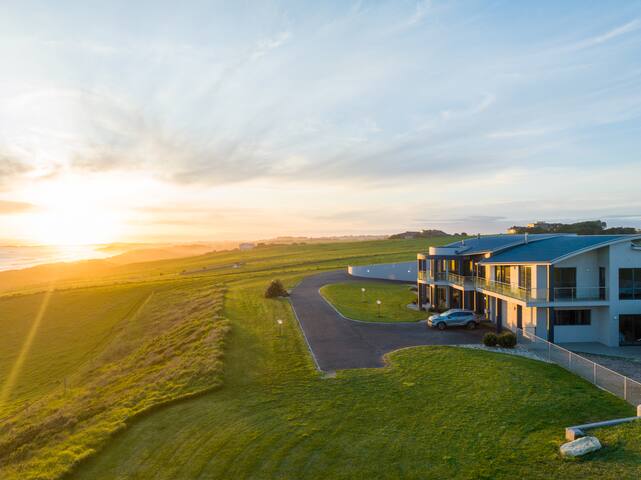 house by the sea Warrnambool gallery image 2