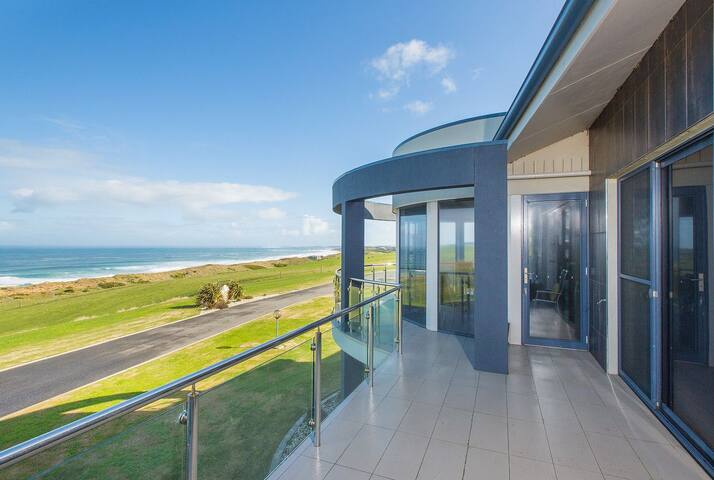 house by the sea Warrnambool gallery image 5