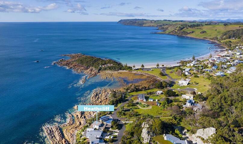 Heathcliff. Stunning ocean views! gallery image 2