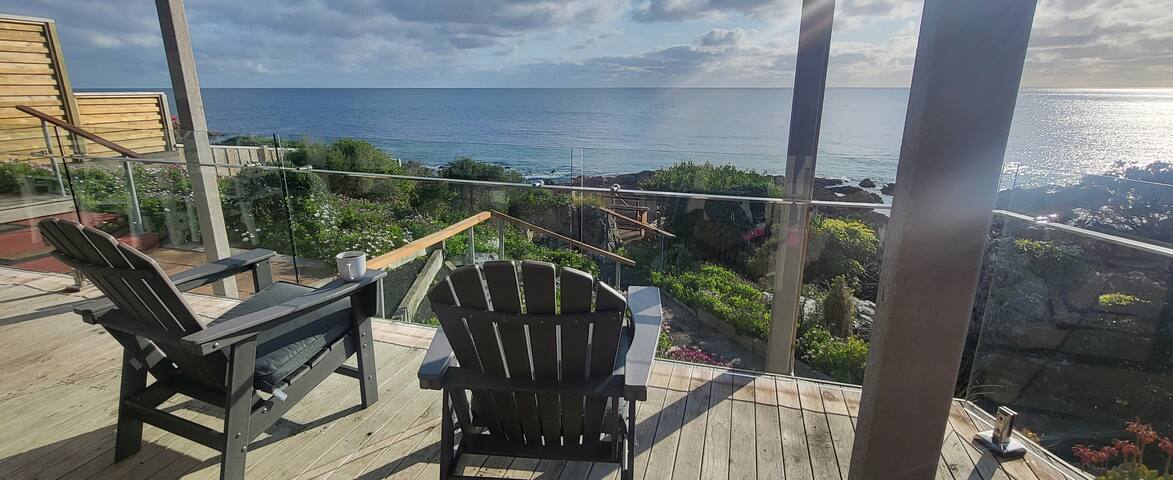 Heathcliff. Stunning ocean views! gallery image 3