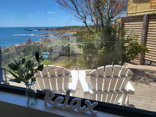 Heathcliff. Stunning ocean views! gallery image 4