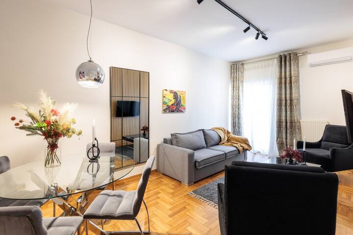 Macadamia – Agias Sofias square #Skgbnb gallery image 2