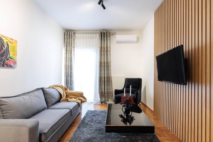 Macadamia – Agias Sofias square #Skgbnb gallery image 3