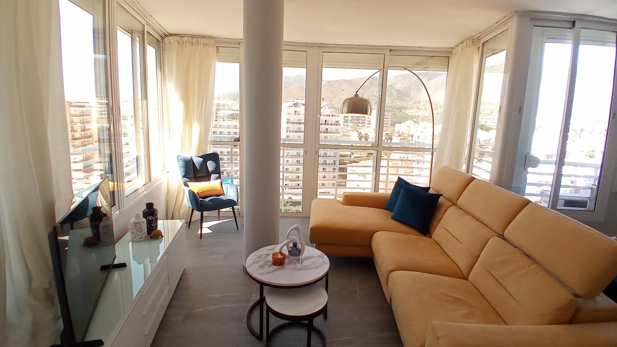 Propiedad de Airbnb exitosa: Skyline Suites Apartment two bedrooms en Torremolinos