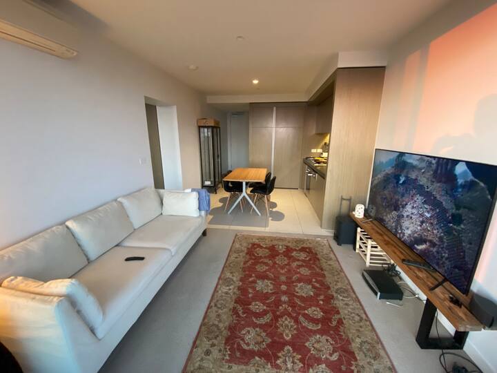 Private Room near CBD Apartments for Rent in South Melbourne