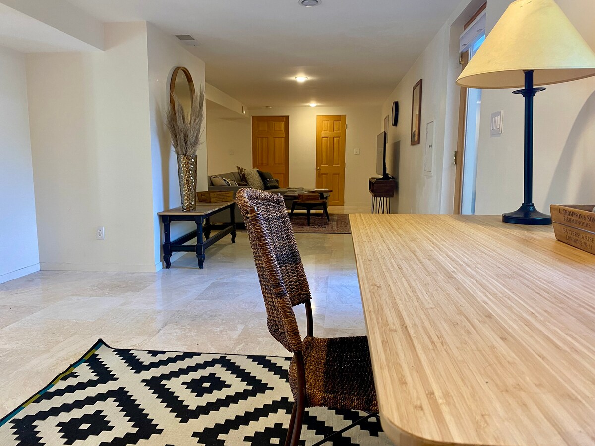 Popular Airbnb listing: South Boulder 1000 sq ft apartment in South Boulder