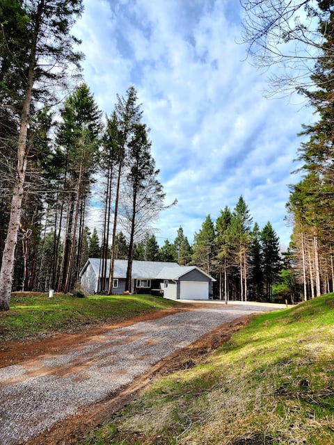 Crystal Lake Getaway