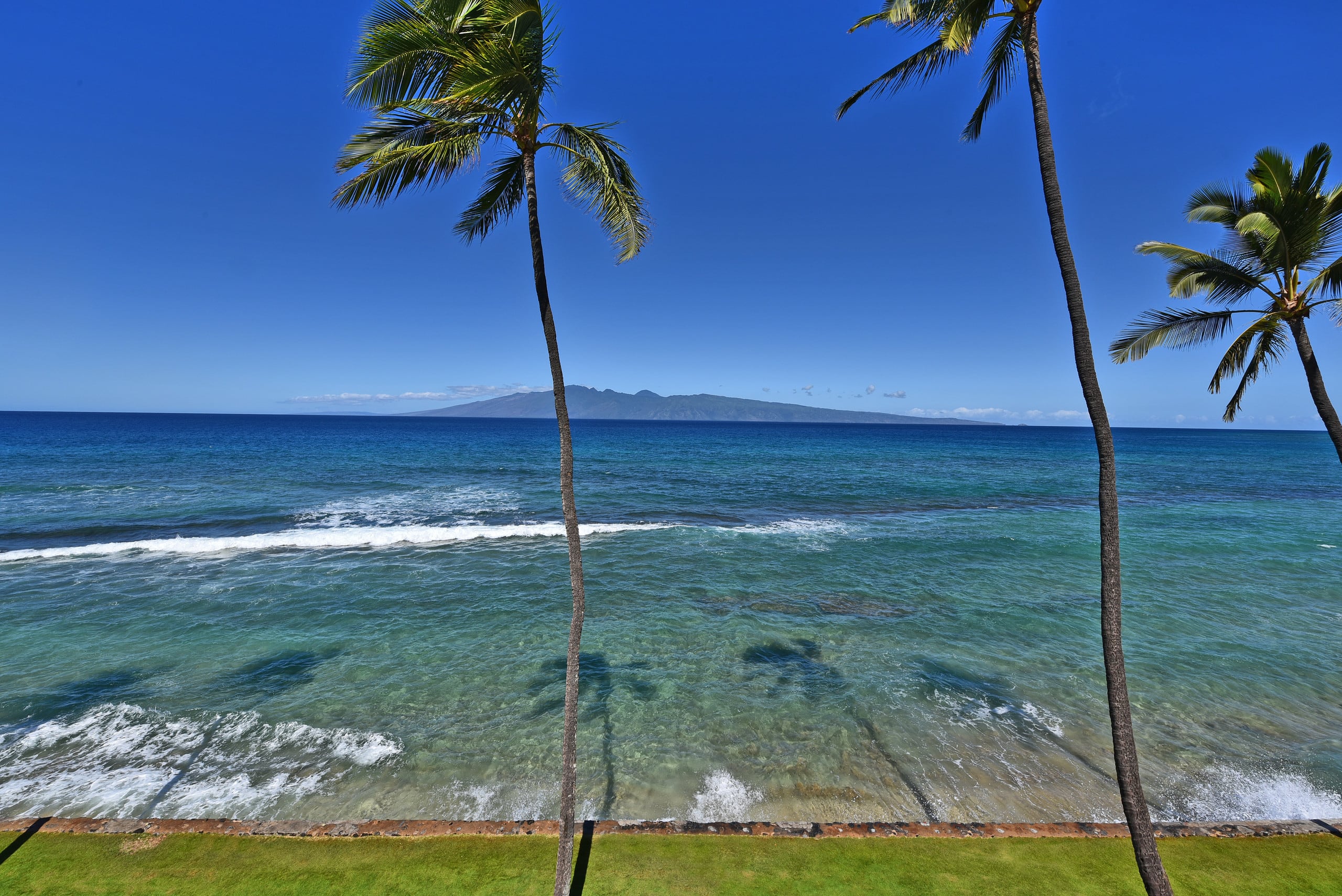 Oceanfront penthouse - stunning view! - Photo 20