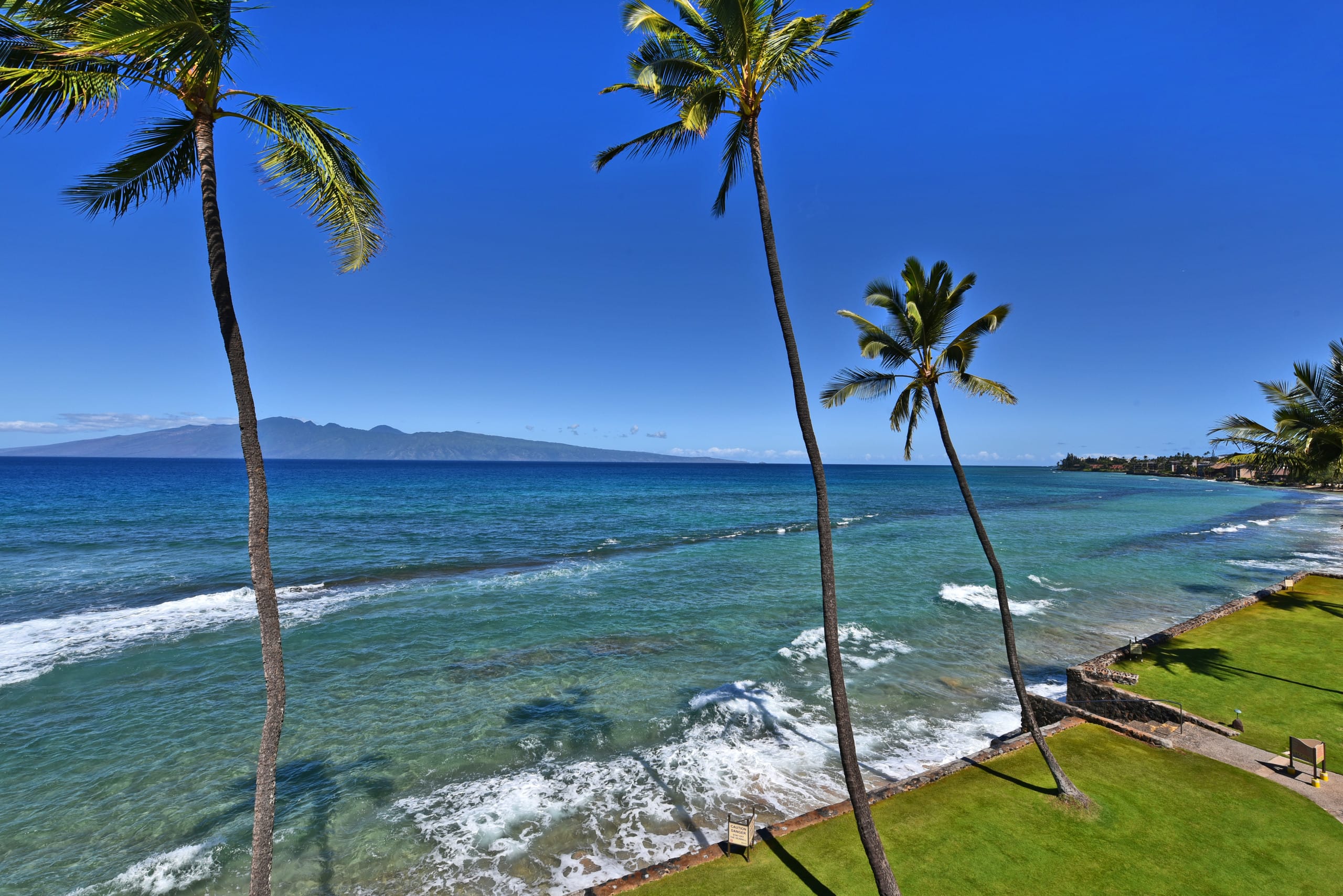 Oceanfront penthouse - stunning view! - Photo 22