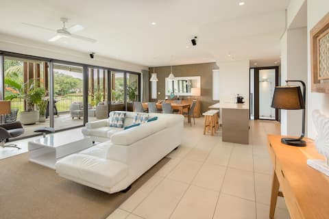 LUXE Appart on Choisy golf course
