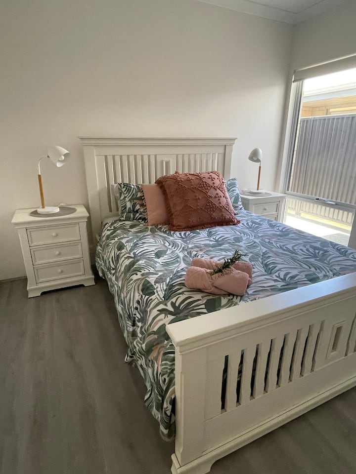 Navigators Retreat Bayside Houses for Rent in Geographe, Western