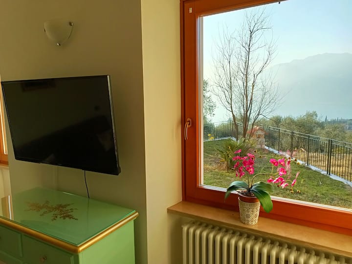 Domus Incantus • Giardino & Vista Lago • Apt 1 - Malcesine