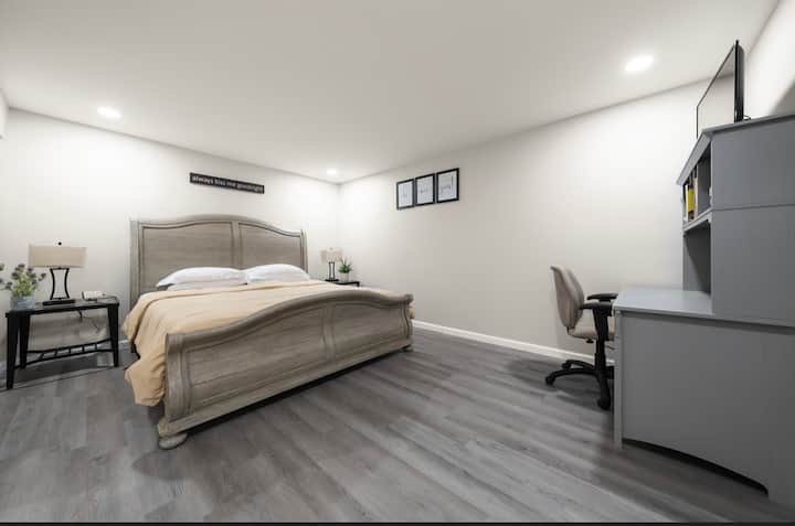 BRAČNI KREVET (ŠIRINE 180 - 200 CM