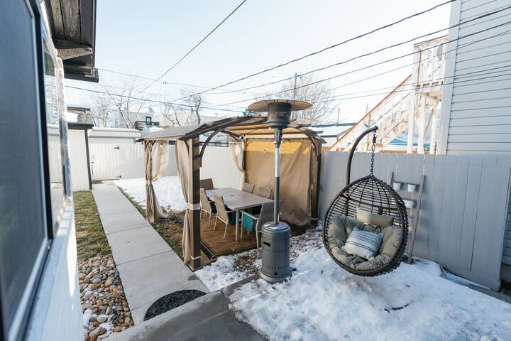 1800s Victorian in Heart of RiNo gallery image 3