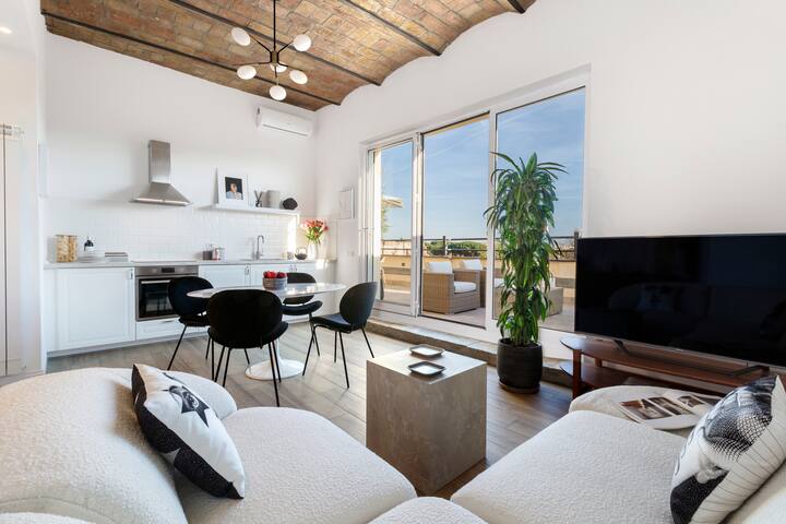 Terrace Penthouse Colosseum gallery image 5