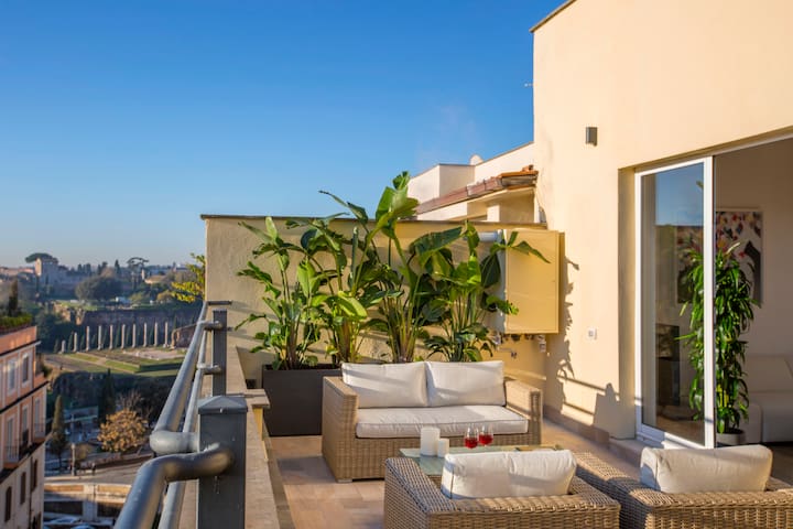 Terrace Penthouse Colosseum