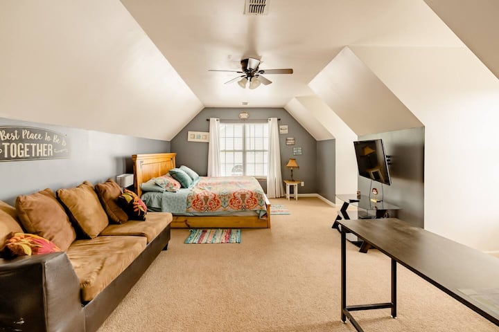Bed Room #4 with King sized bed
